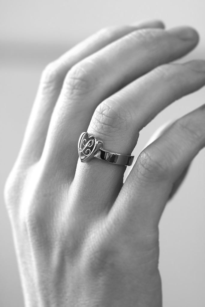 Bold Heart Ring With Engraved Initial White Gold