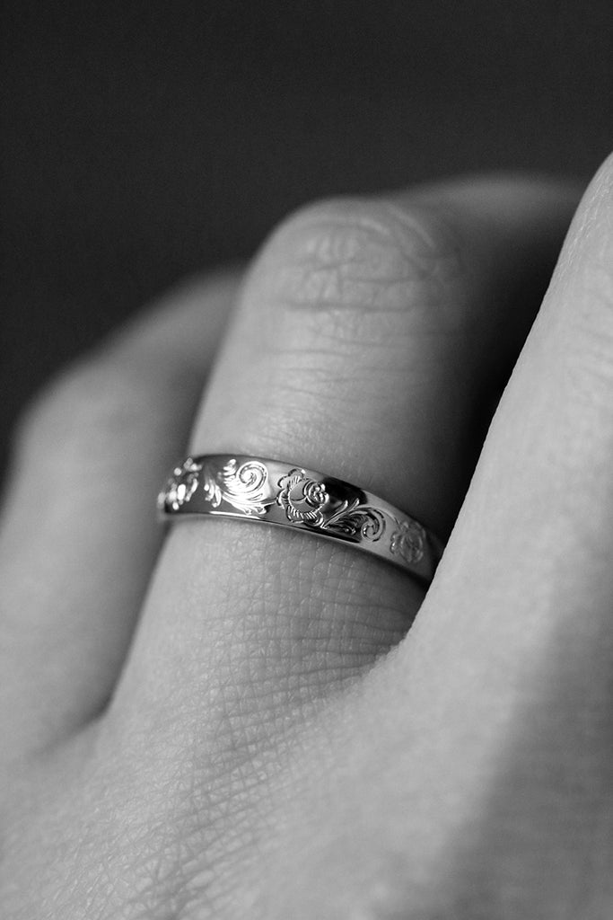 Engraved Rose Ring with Scrollwork Rose Gold