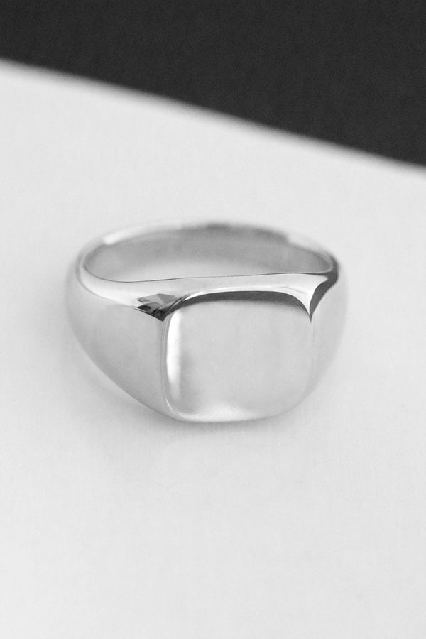 Cushion Signet Ring White Gold