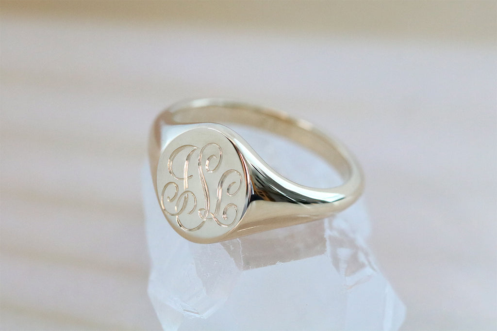 Monogram Oval Signet Ring Yellow Gold | Scarlett Jewellery Label
