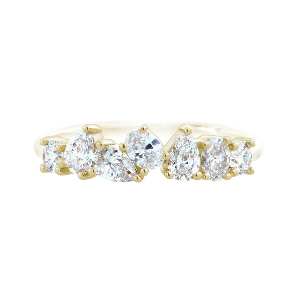 Scattered Diamond Ring Yellow Gold