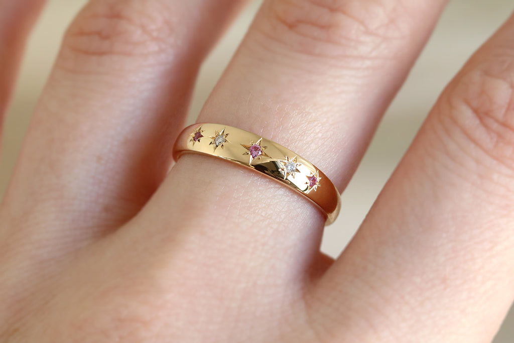 Star Set Diamond & Pink Sapphire Band Yellow Gold