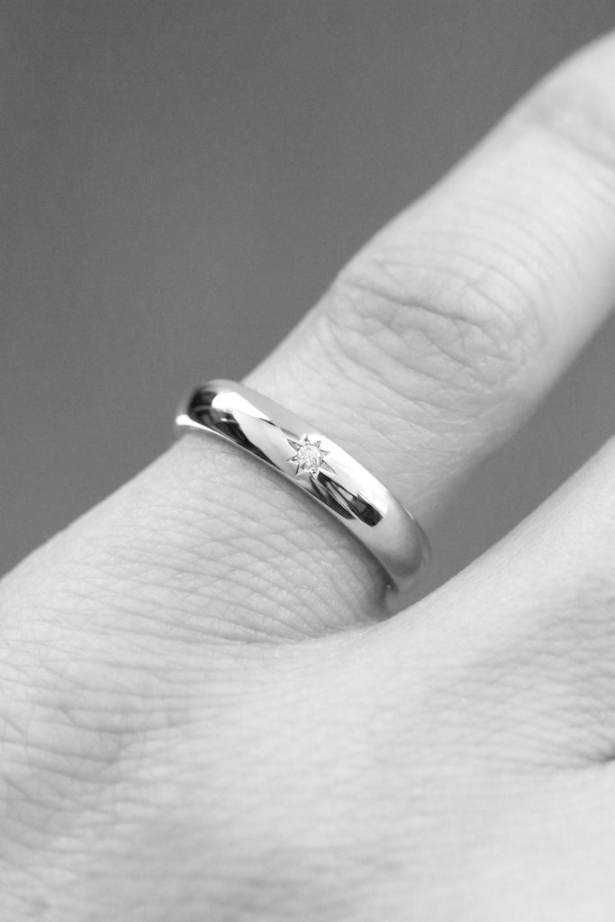 Star Set Tiny Diamond 3.5mm Wide Band Ring Yellow Gold