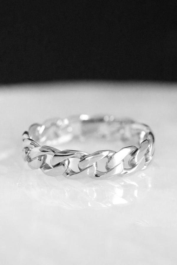 Wide Chain Ring White Gold