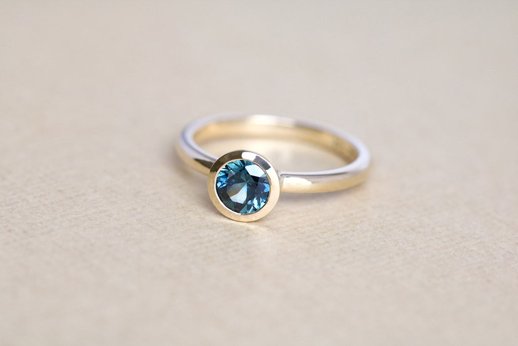 Parti Sapphire in Yellow Gold