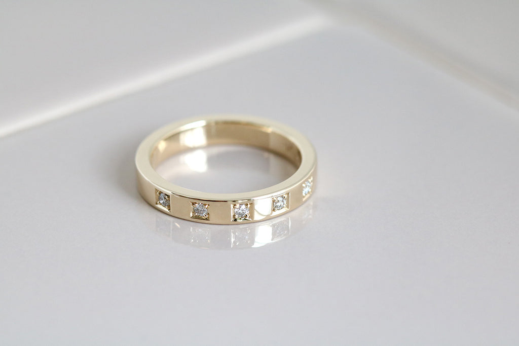 Square Band Ring with Spaced out Diamonds Yellow Gold
